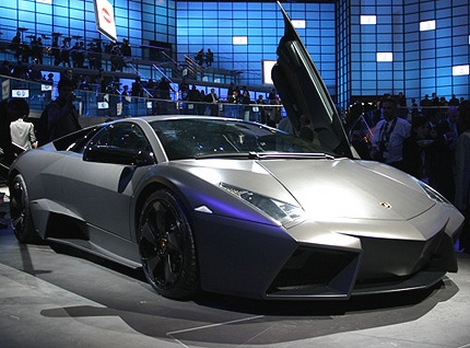 http://3883blog.free.fr/wp-content/2008_lamborghini_reventon.jpg